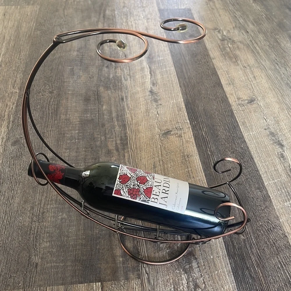 Wine holder